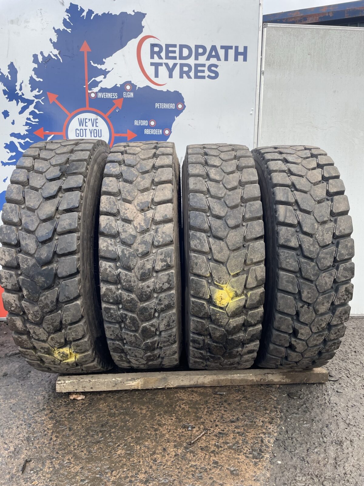 Redpath Uk Home / Specials / A FULL SET OF 315/80R22.5 PIRELLI TG:01 DRIVE TYRES ...